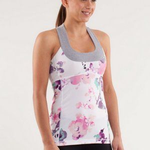 Lululemon Scoop Neck Tank Blurred Blossoms 6
